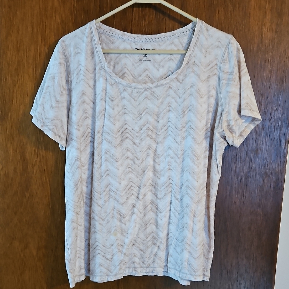 Patterned Tan Top. Sz 1X